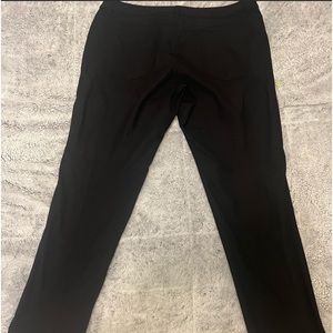 Lululemon ABC Men’s pants 38x32 black classic fit
